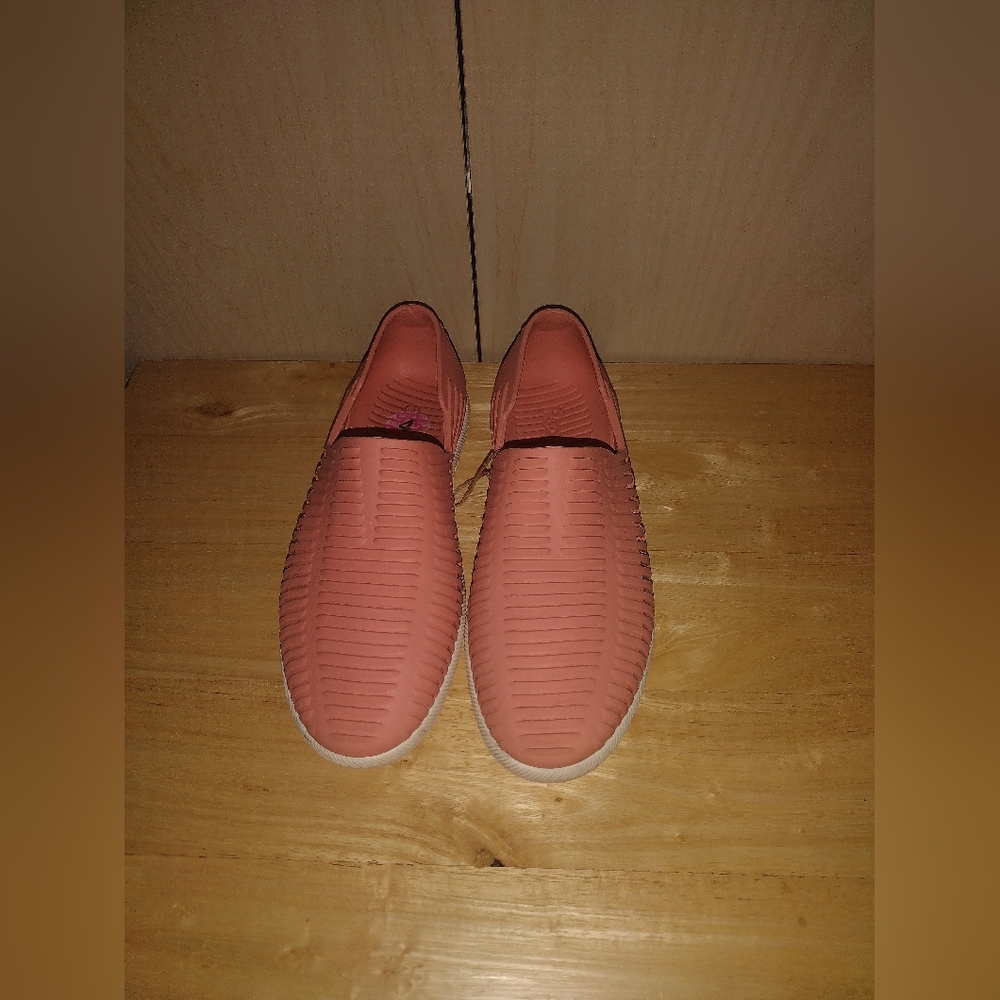 People footwear slip on shoes